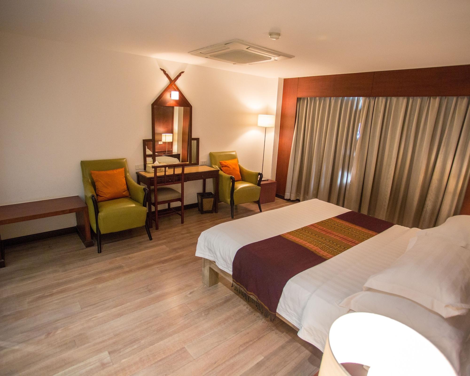 Seeharaj Hotel Уттарадит Экстерьер фото